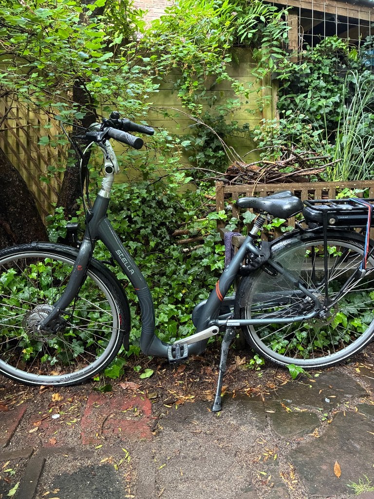 Stella lage instap elektrisch, Ophalen, Zo goed als nieuw, 50 km per accu of meer, Overige merken