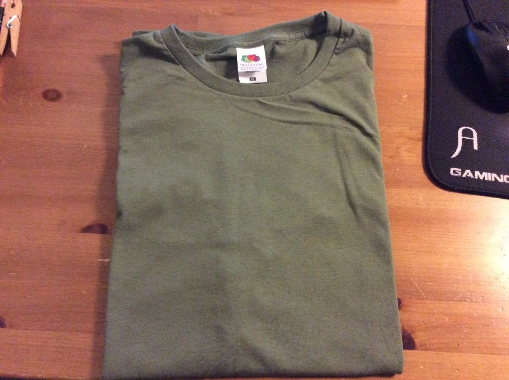 Fruit of the Loom T-shirt. maat XL olijfgroen/khaki. Nieuw, Kleding | Heren, T-shirts, Ophalen of Verzenden, Fruit of the loom