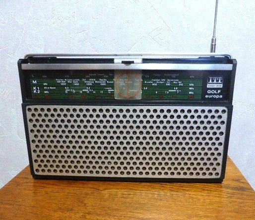 ITT Schaub Lorenz  vintage radio Europa 105, Ophalen of Verzenden, Gebruikt, Radio