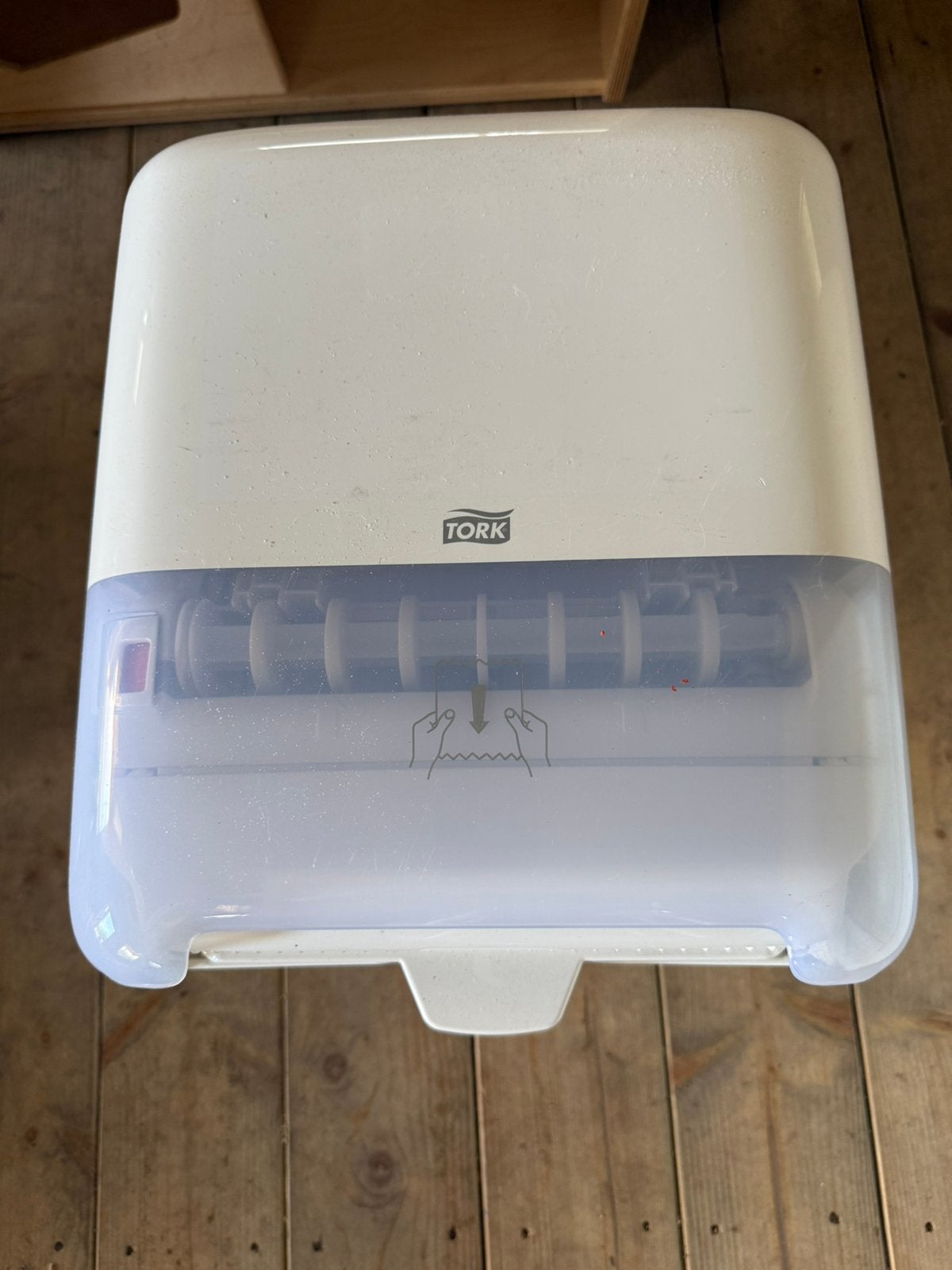 Tork handdoekdispenser, Ophalen of Verzenden, Zo goed als nieuw
