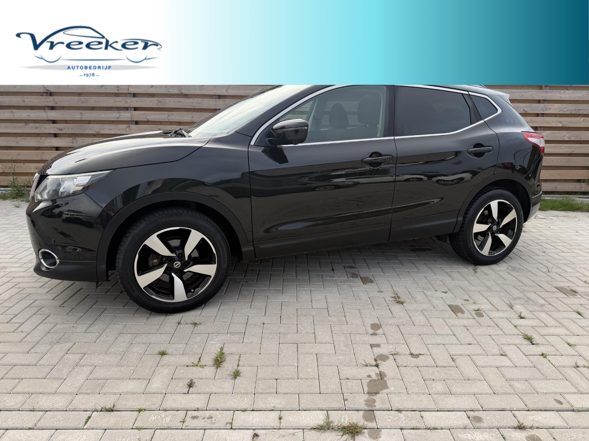Nissan Qashqai 1.2 Connect Edition Camera l Keyless, Voorwielaandrijving, Stof, Gebruikt, Euro 6