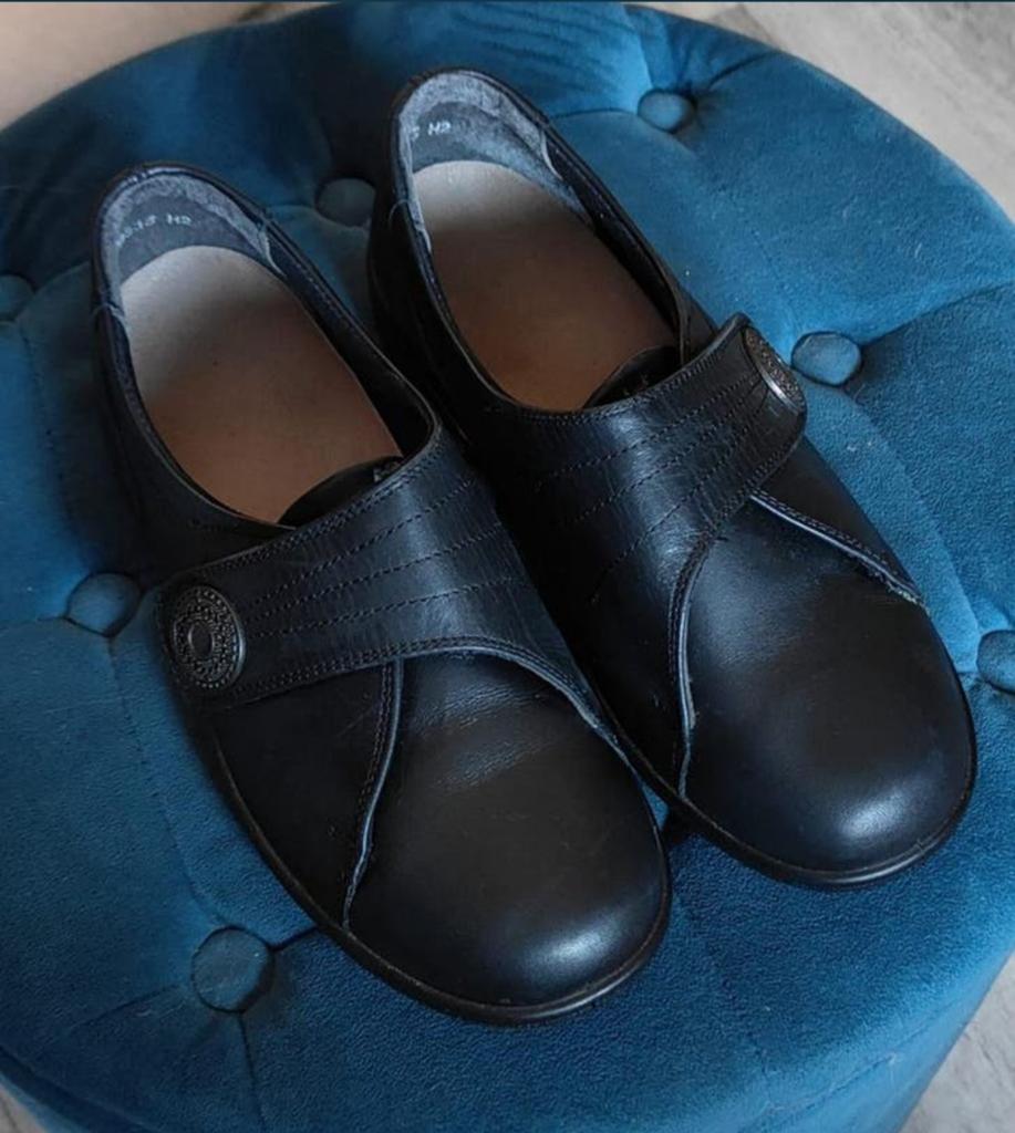 Zwarte Easy B schoenen maat 38 nieuw, Ophalen of Verzenden, Nieuw, Zwart, Sneakers of Gympen