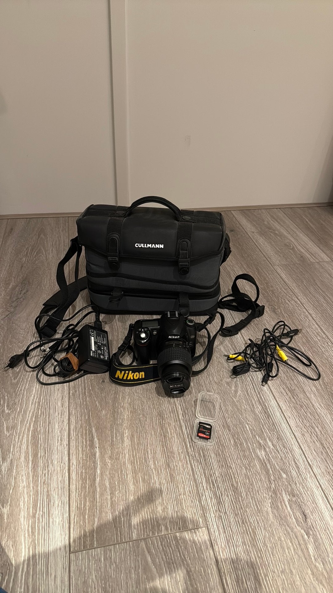 Nikon D50 spiegelreflex + 18-55mm lens + tas en lader, Audio, Tv en Foto, Fotocamera's Digitaal, Ophalen, Zo goed als nieuw, Nikon