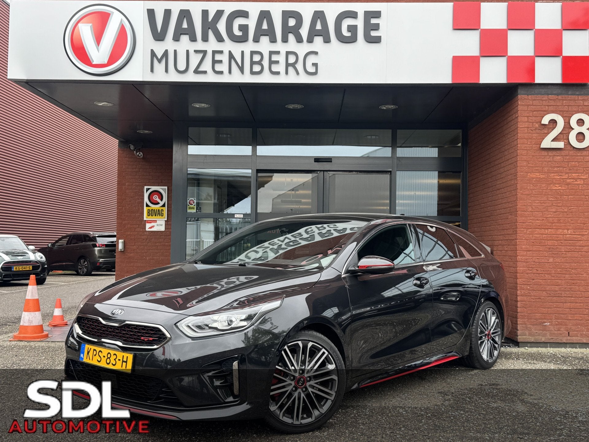 Kia ProCeed 1.6 T-GDI GT // FULL LED // SCHUIFKANTELDAK // J, 15 km/l, Gebruikt, Zwart, Origineel Nederlands