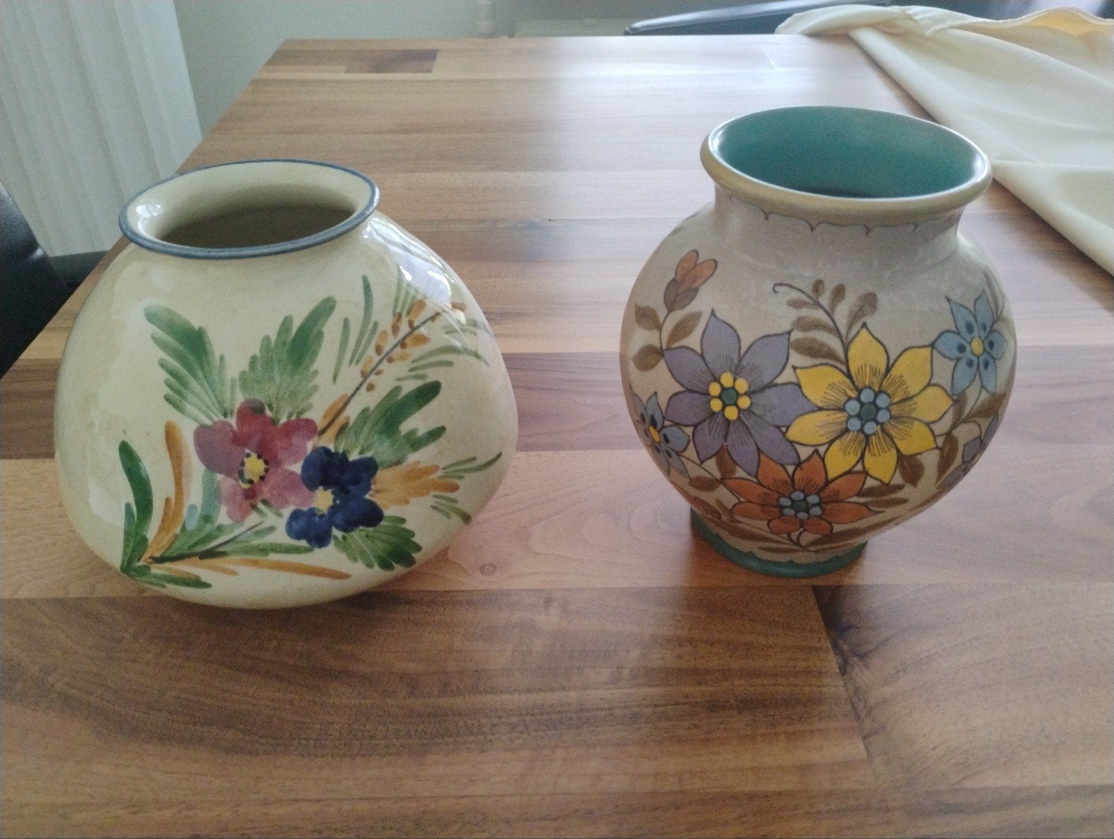 Twee oudhollandse vazen, Ophalen