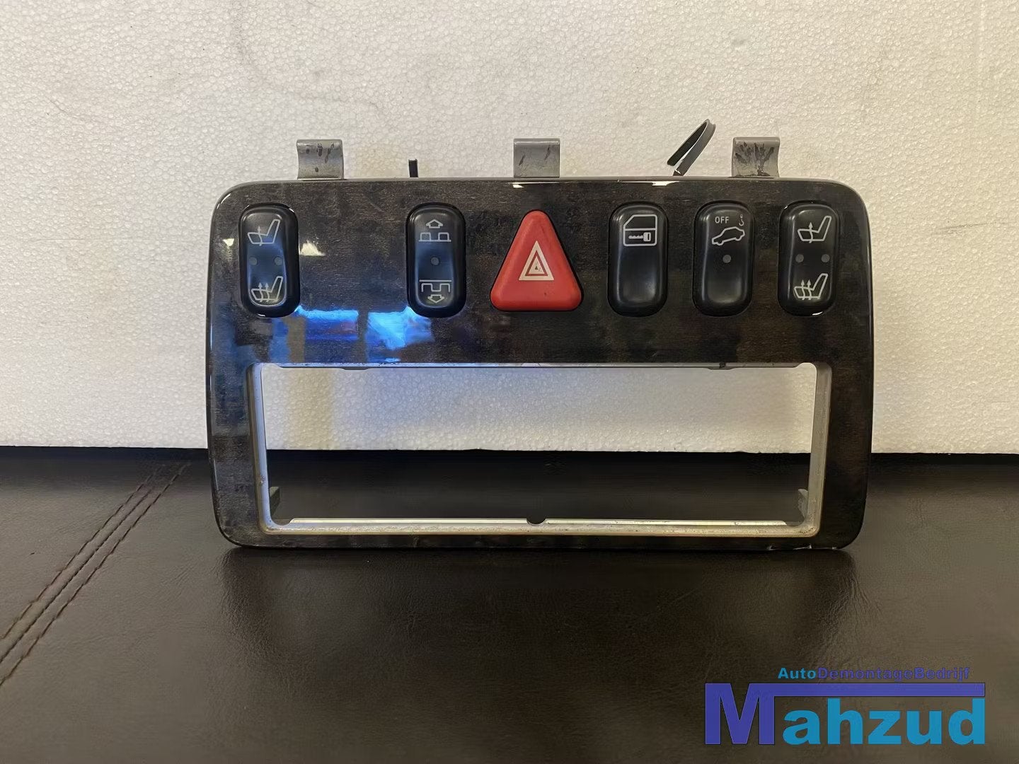 MERCEDES CLK W208 Middenconsole met schakelaar 2108200151, Gebruikt, Mercedes-Benz AG, Mercedes-Benz, Ophalen of Verzenden