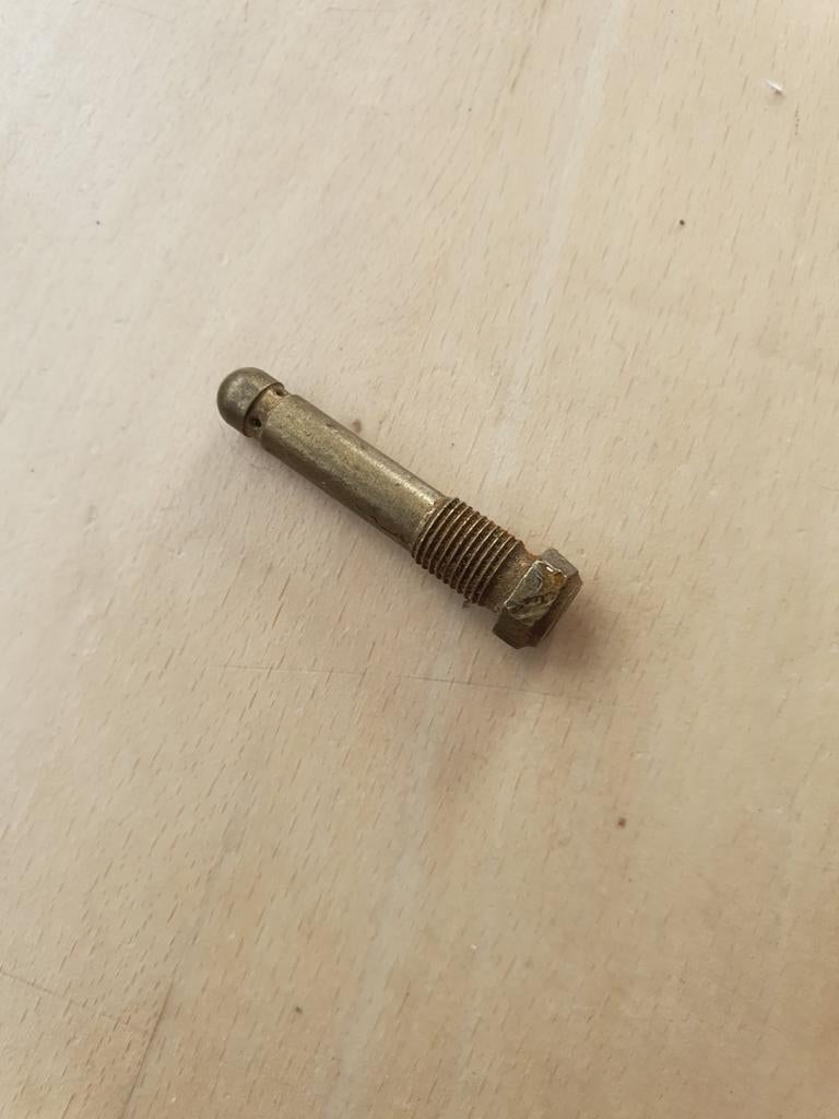 Sproeier uit een oude carburateur van een brommer, Ophalen of Verzenden, Carburateur