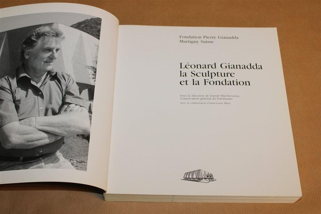 Léonard Gianadda — Sculptuur & Fondation, Kunstboek, Ophalen of Verzenden, Gelezen