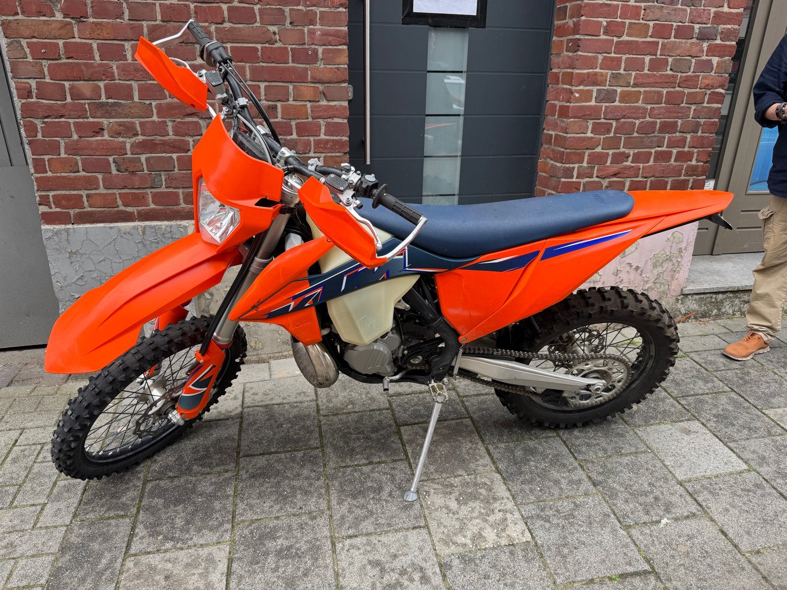 KTM 300 EXC 2022 met kenteken 107 draaiuren, Gebruikt, Particulier, Meer dan 35 kW, Enduro