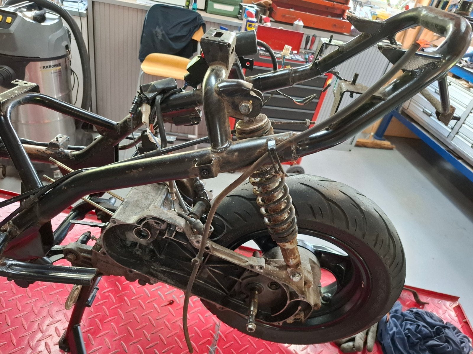 Kymco agility geel kenteken frame., Fietsen en Brommers, Brommeronderdelen | Scooters, Ophalen, Frame, Kymco
