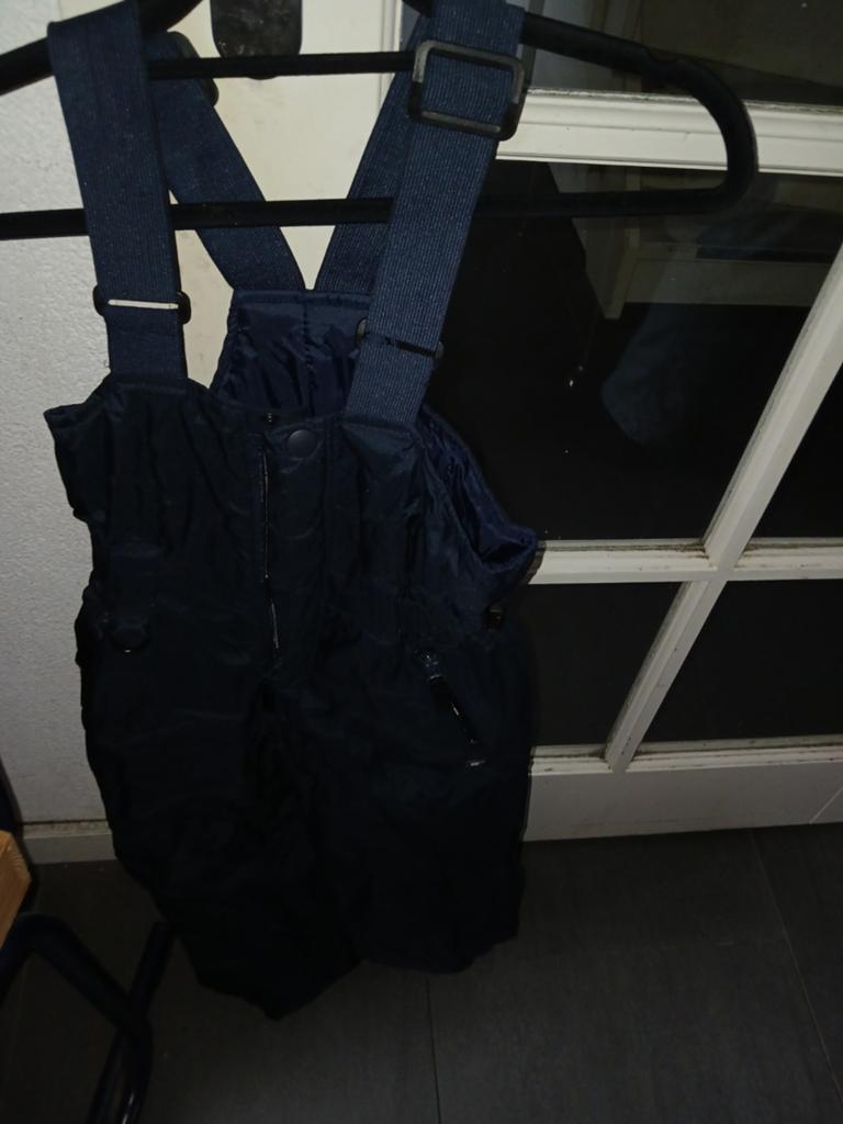 Winterpak maat 128 - Warm en comfortabel, Kinderen en Baby's, Kinderkleding | Maat 128, Gebruikt, Jongen of Meisje, Ophalen of Verzenden