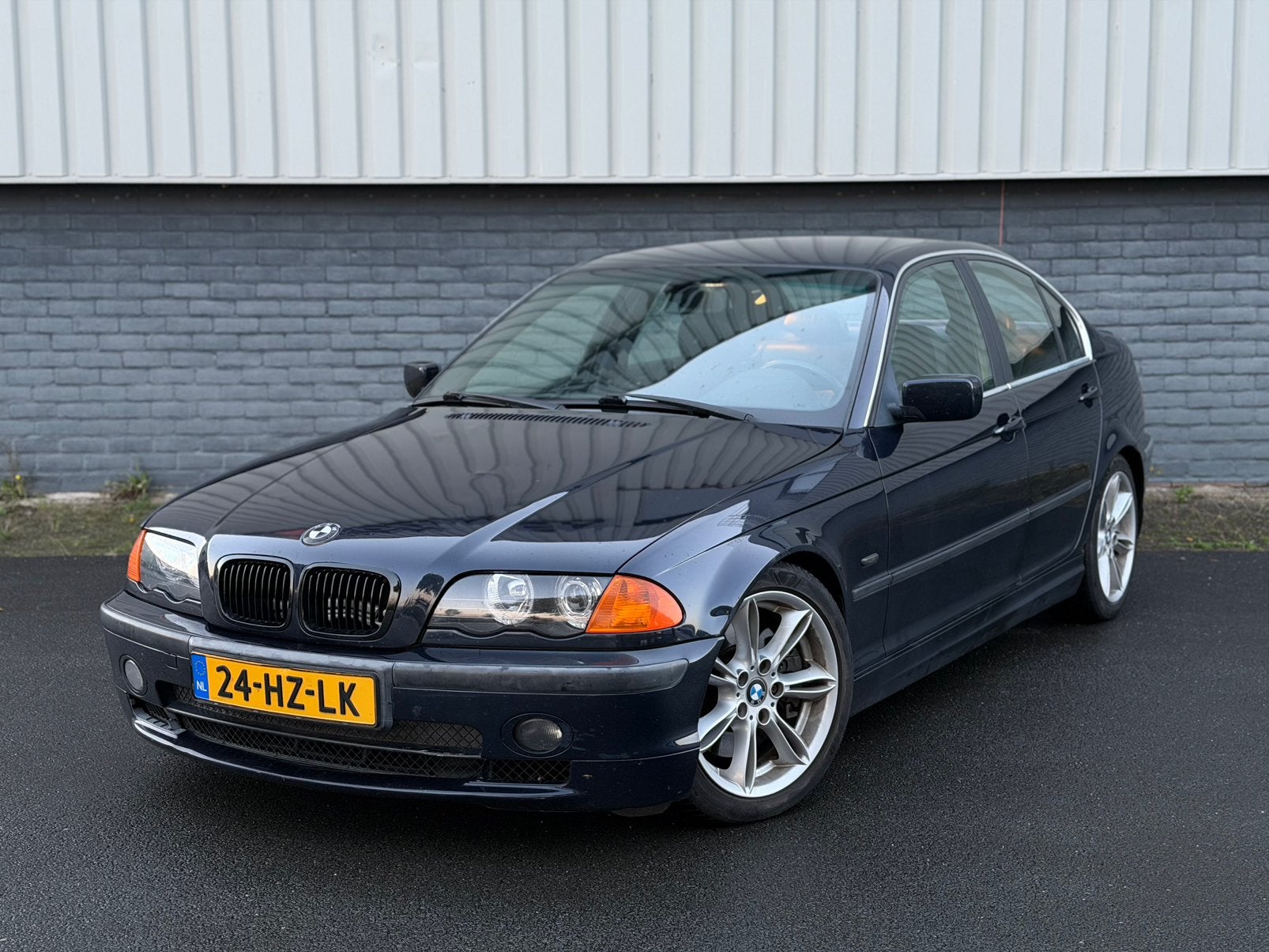 Bmw e46 323i M-tech 1 | Handbak | Sportstoelen | Schroefset, Auto's, 1345 kg, Achterwielaandrijving, Zwart, 2494 cc