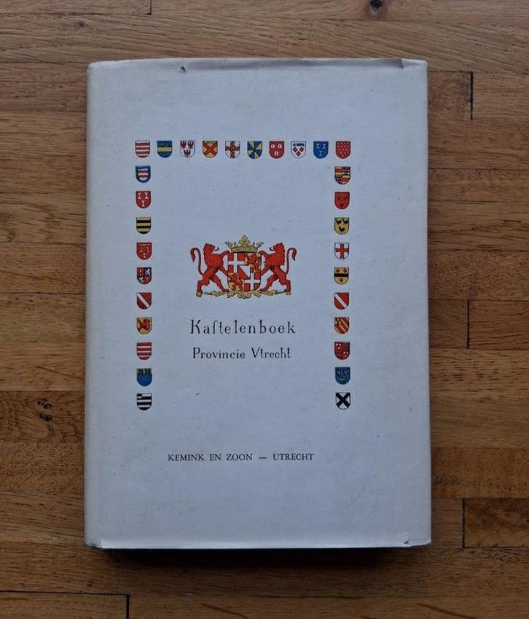 Kastelenboek der provincie Utrecht
Geschiedenis informatief, Boeken, Ophalen of Verzenden, Zo goed als nieuw