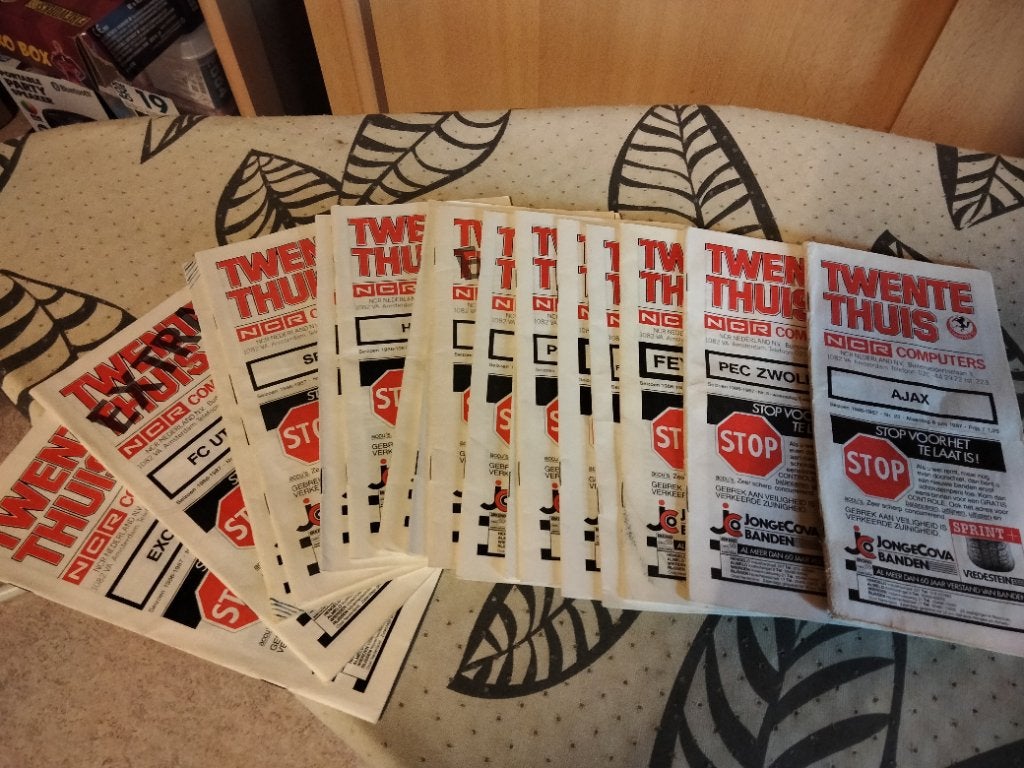 Fc twente thuis 86-87, Ophalen of Verzenden, Zo goed als nieuw, F.C. Twente, Poster, Plaatje of Sticker