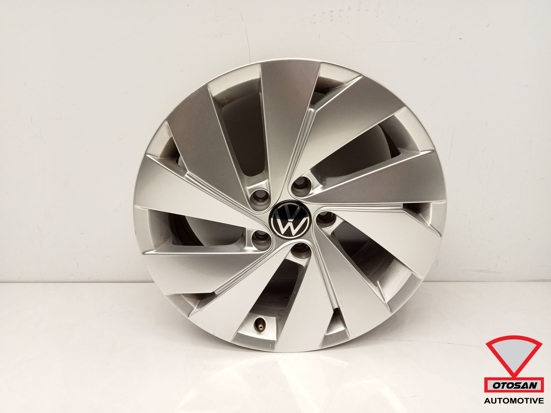 VW Golf 8 Belmont 17 Inch Velg 5H0601025C