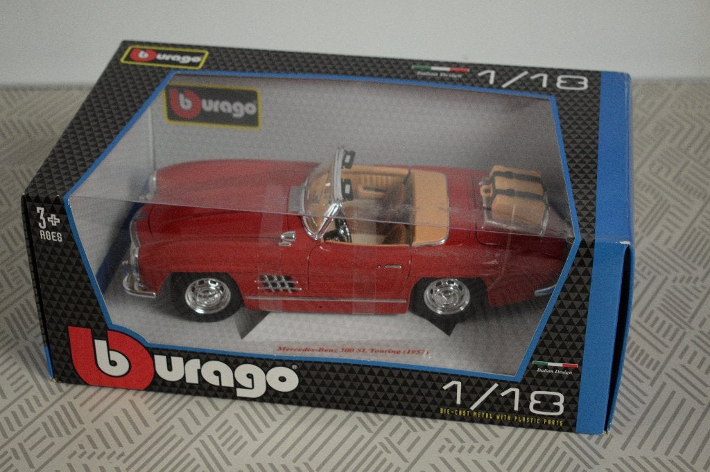 miniatuur auto 1:18 nieuw burago mercedes-benz touring, Ophalen of Verzenden, Nieuw, Bburago