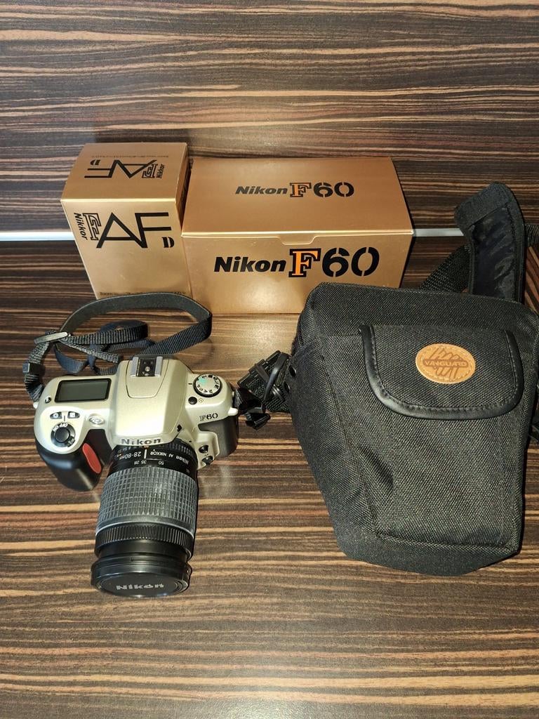 Nikon F60 Spiegelreflexcamera met AF Nikkor 28-80mm lens, Ophalen of Verzenden, Gebruikt, Spiegelreflex, Nikon