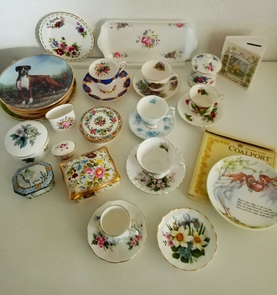 Royal Albert, Coalport, Royal Doulton, Paragon enz,, Ophalen