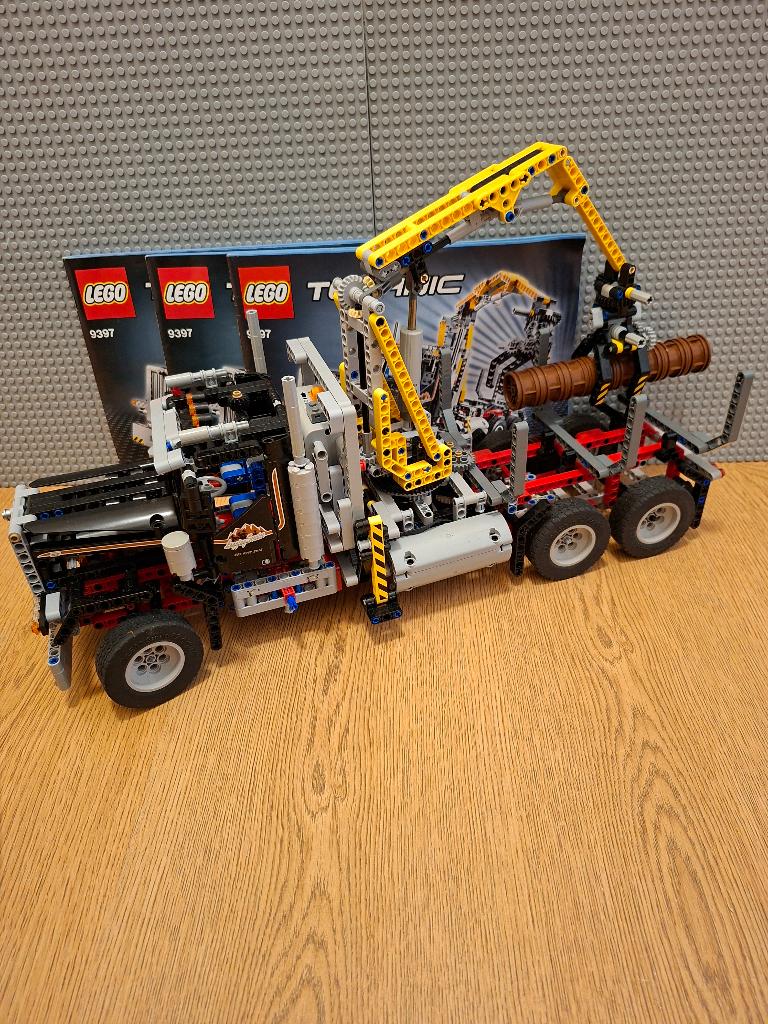 Lego Technic 9397 Logging Truck, Gebruikt, Lego, Compleet, Ophalen of Verzenden
