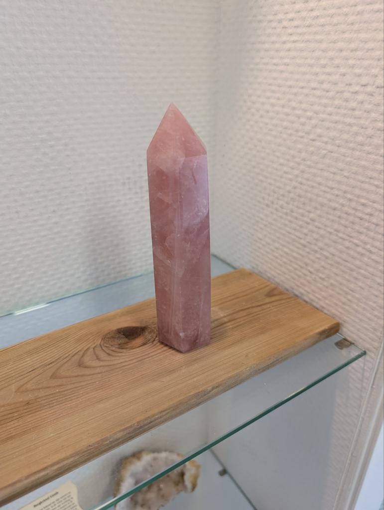 Rozenkwarts Obelisk Toren - Steen van Liefde & Harmonie, Ophalen of Verzenden, Nieuw