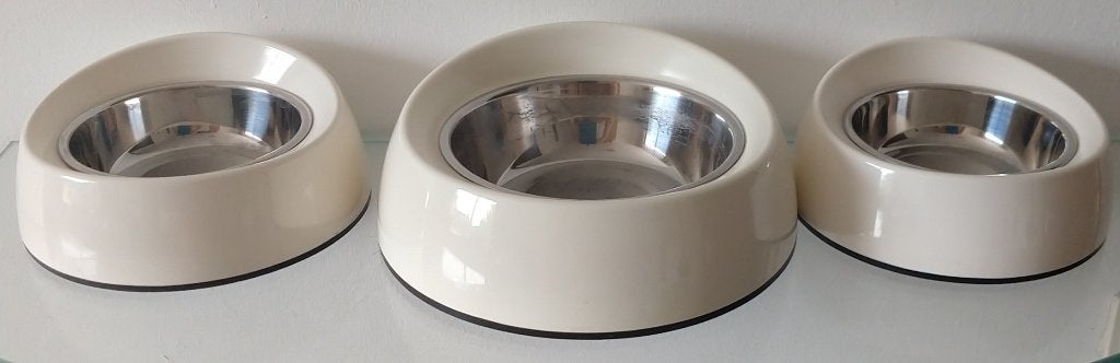 water voer bakjes voor de kat, set van 3 Flamingo, volgnr 6, Ophalen of Verzenden, Zo goed als nieuw