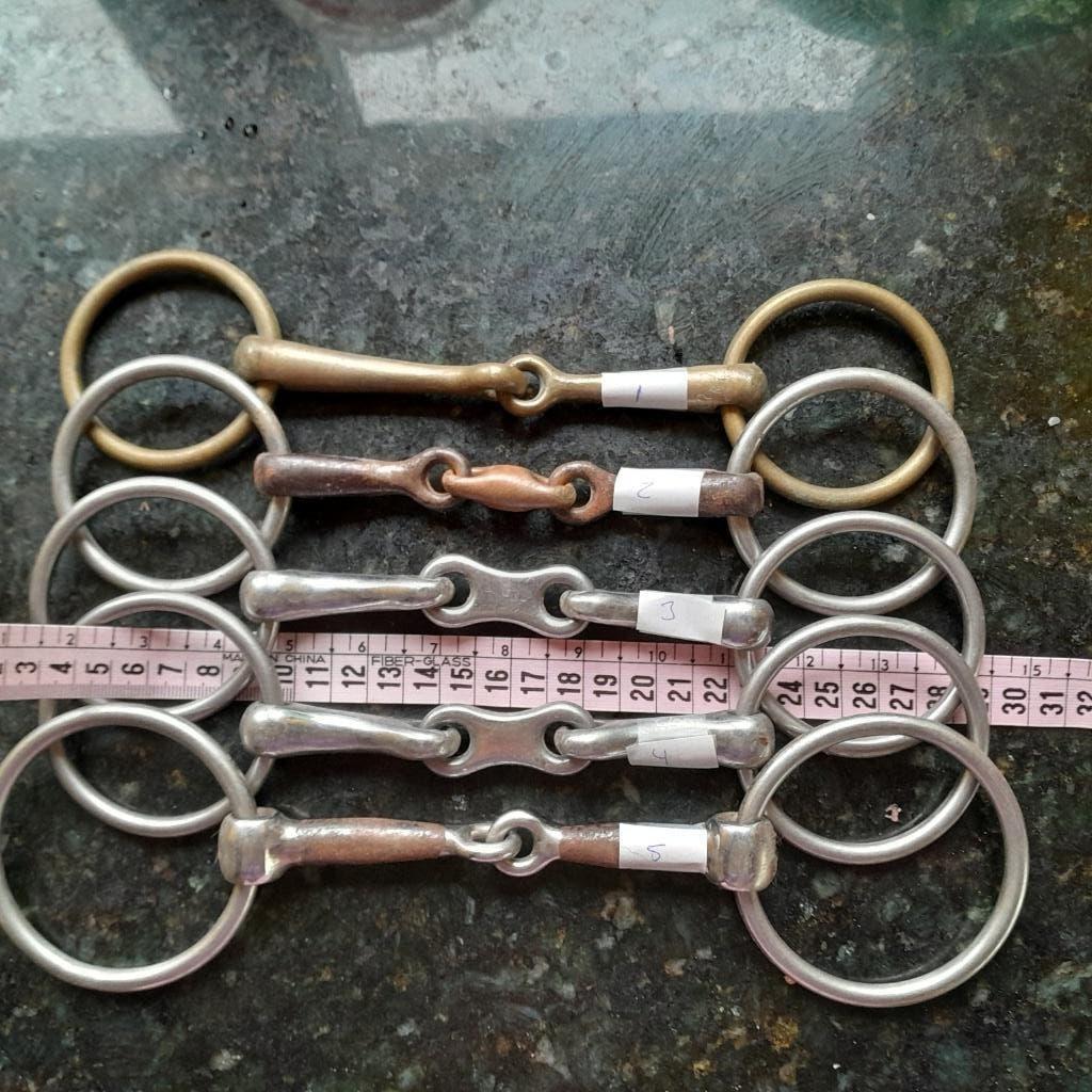 diverse bitten pony ijslander enkelgebroken dubbelgebroken, Dieren en Toebehoren, Paarden en Pony's | Hoofdstellen en Tuigage