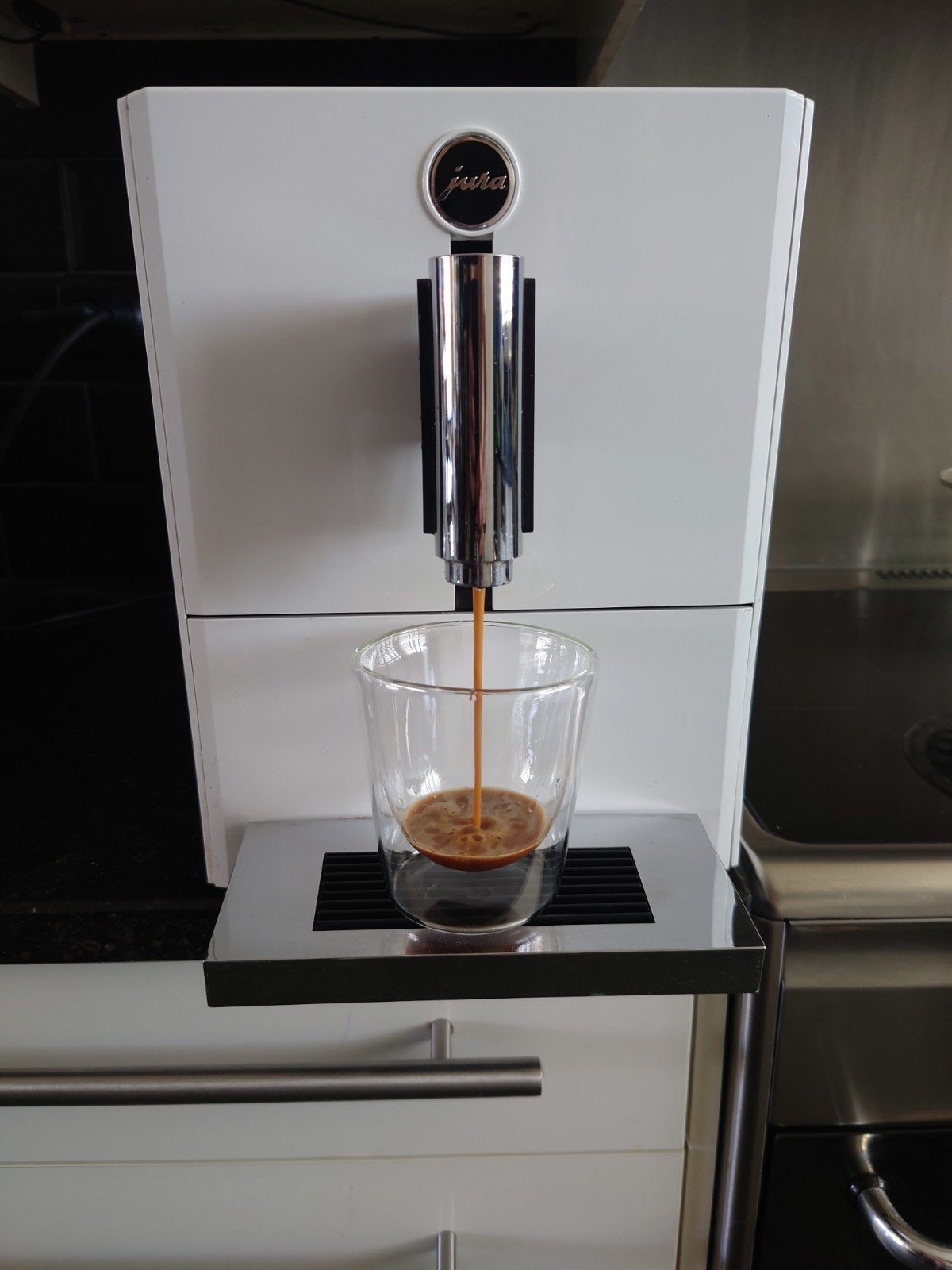 Prachtige Jura A1 met 3 maanden garantie., Witgoed en Apparatuur, Koffiezetapparaten, Afneembaar waterreservoir, Koffiemachine
