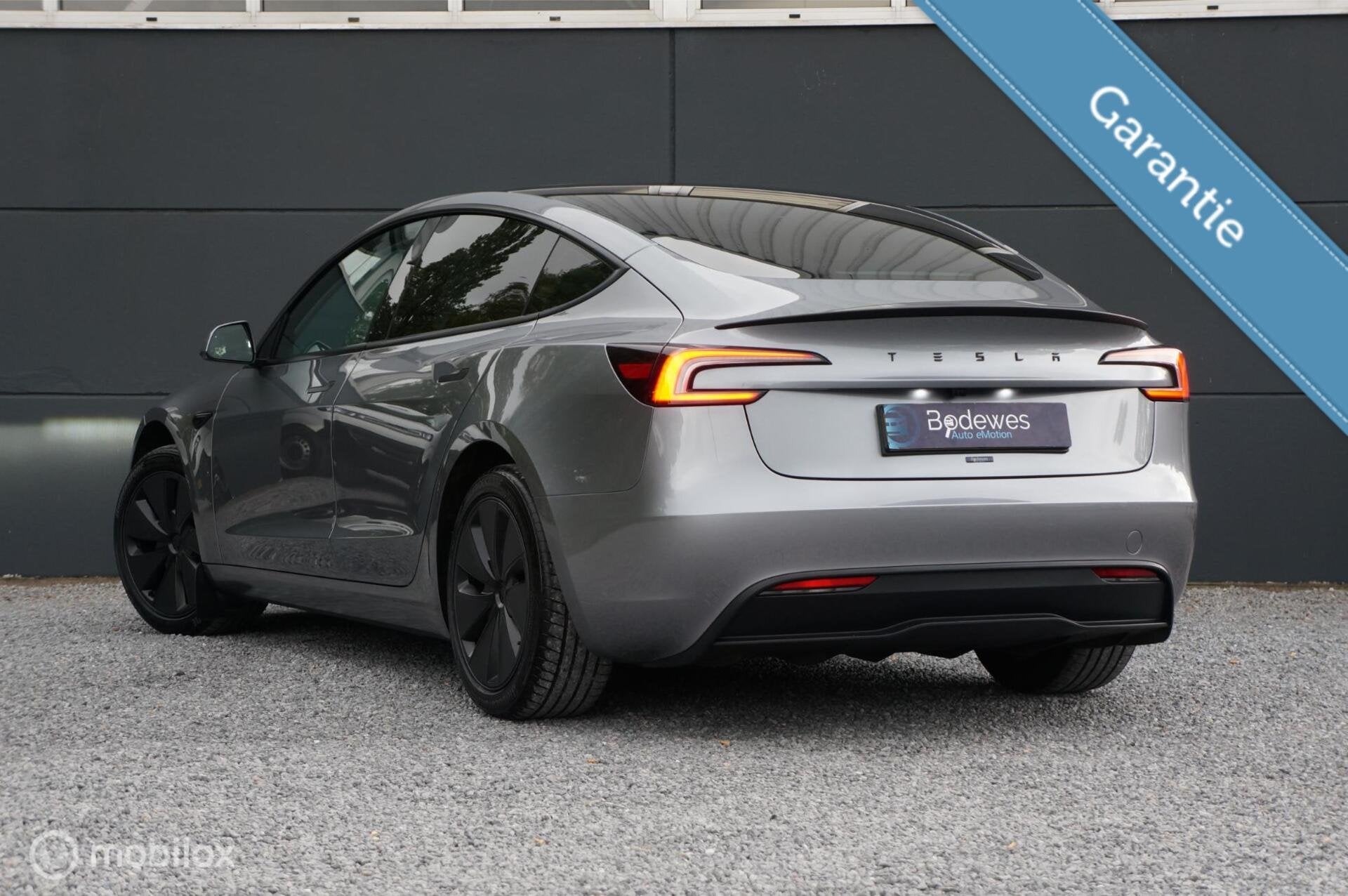 Tesla Model 3 Premium Long Range RWD 78 kWh FSD Pan Garantie, Auto's, Automaat, Achterwielaandrijving, Gebruikt, Zwart