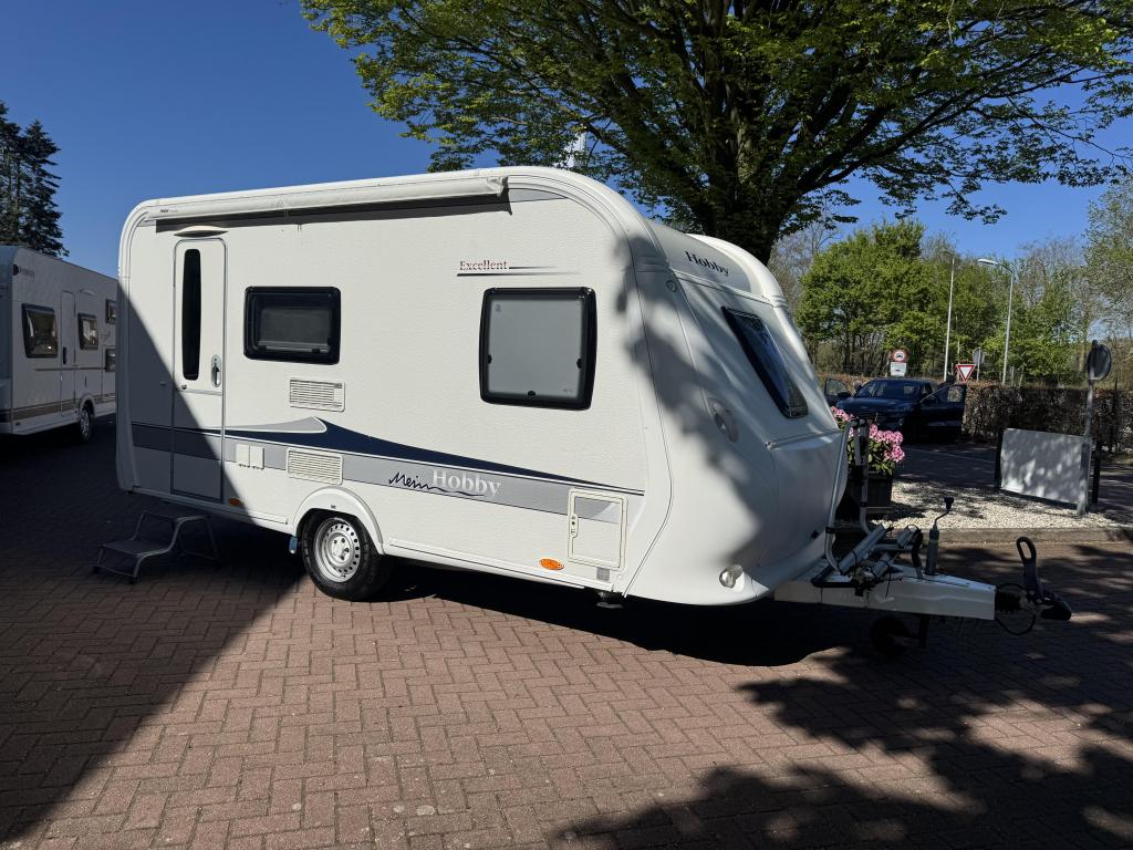 Hobby Excellent 410 SFE Mover,Voortent, Bedrijf, Treinzit, Overige typen, 4 tot 5 meter