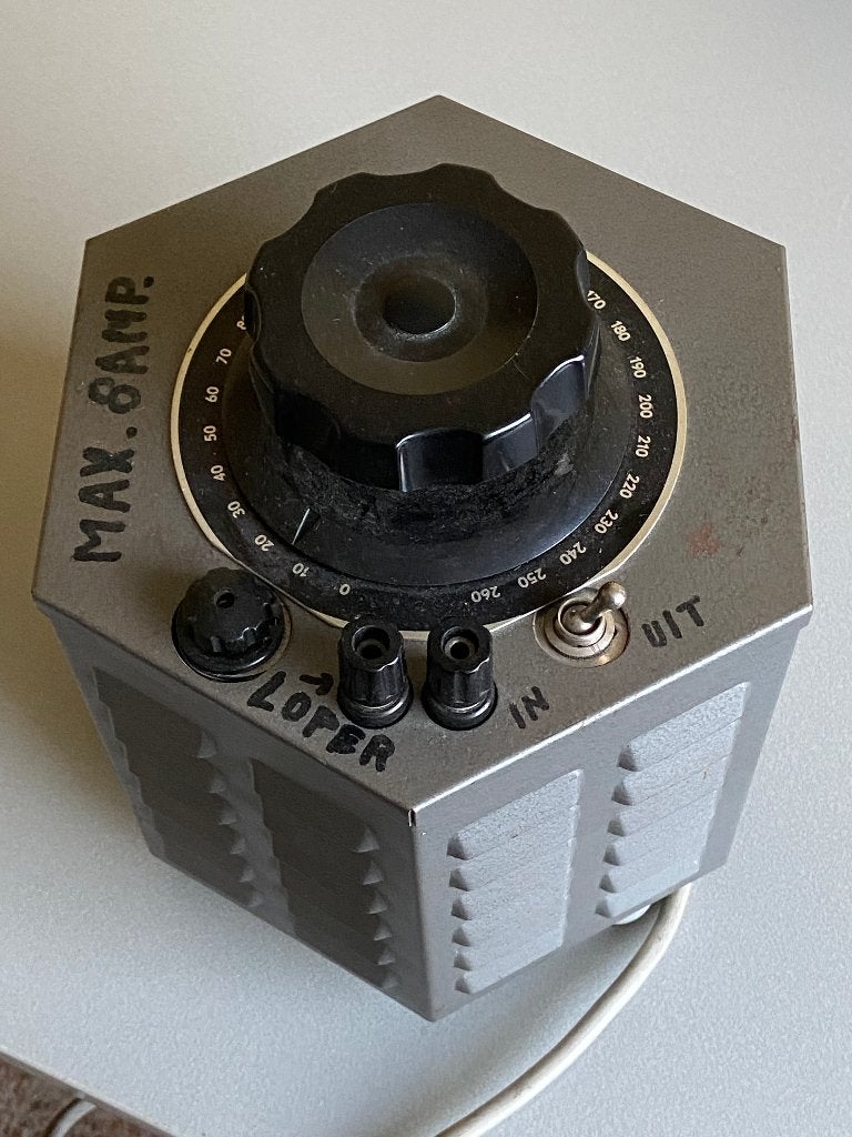 Variac 8 A, Ophalen, Gebruikt