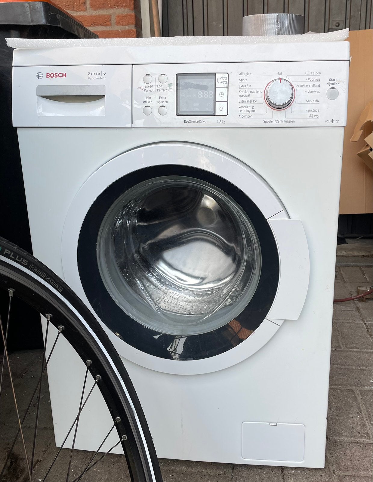 Bosch Vario serie 6, Witgoed en Apparatuur, Wasmachines, Ophalen, 1200 tot 1600 toeren, Gebruikt, 8 tot 10 kg