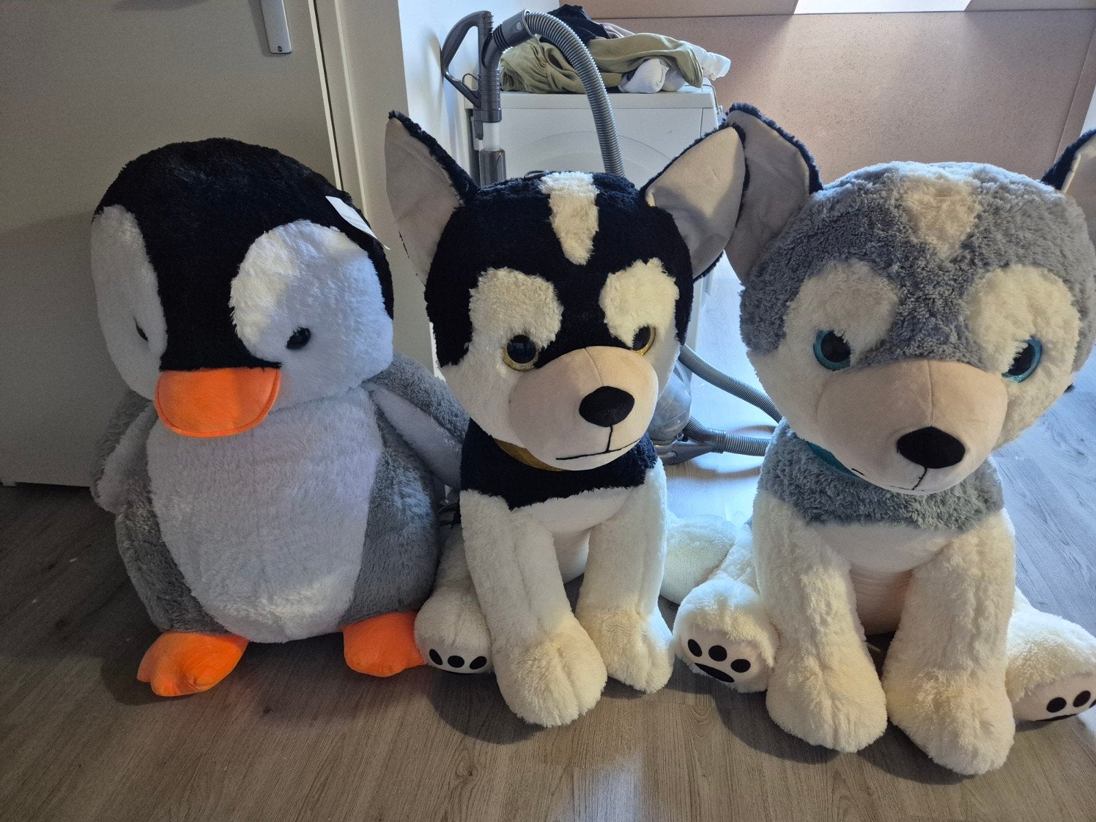Diverse grote knuffels, Kinderen en Baby's, Speelgoed | Knuffels en Pluche, Nieuw, Pinguïn, Groot (groter dan 80 cm), Zwart, Ophalen