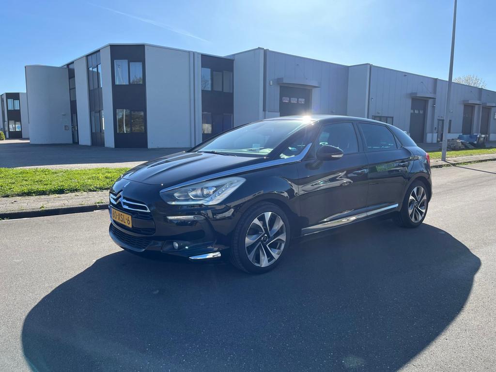 Citroen DS5 1.6 THP So Chic Autmaat - Mooie zeer nette staat, Auto's, Metallic lak, Gebruikt, Zwart, 1395 kg