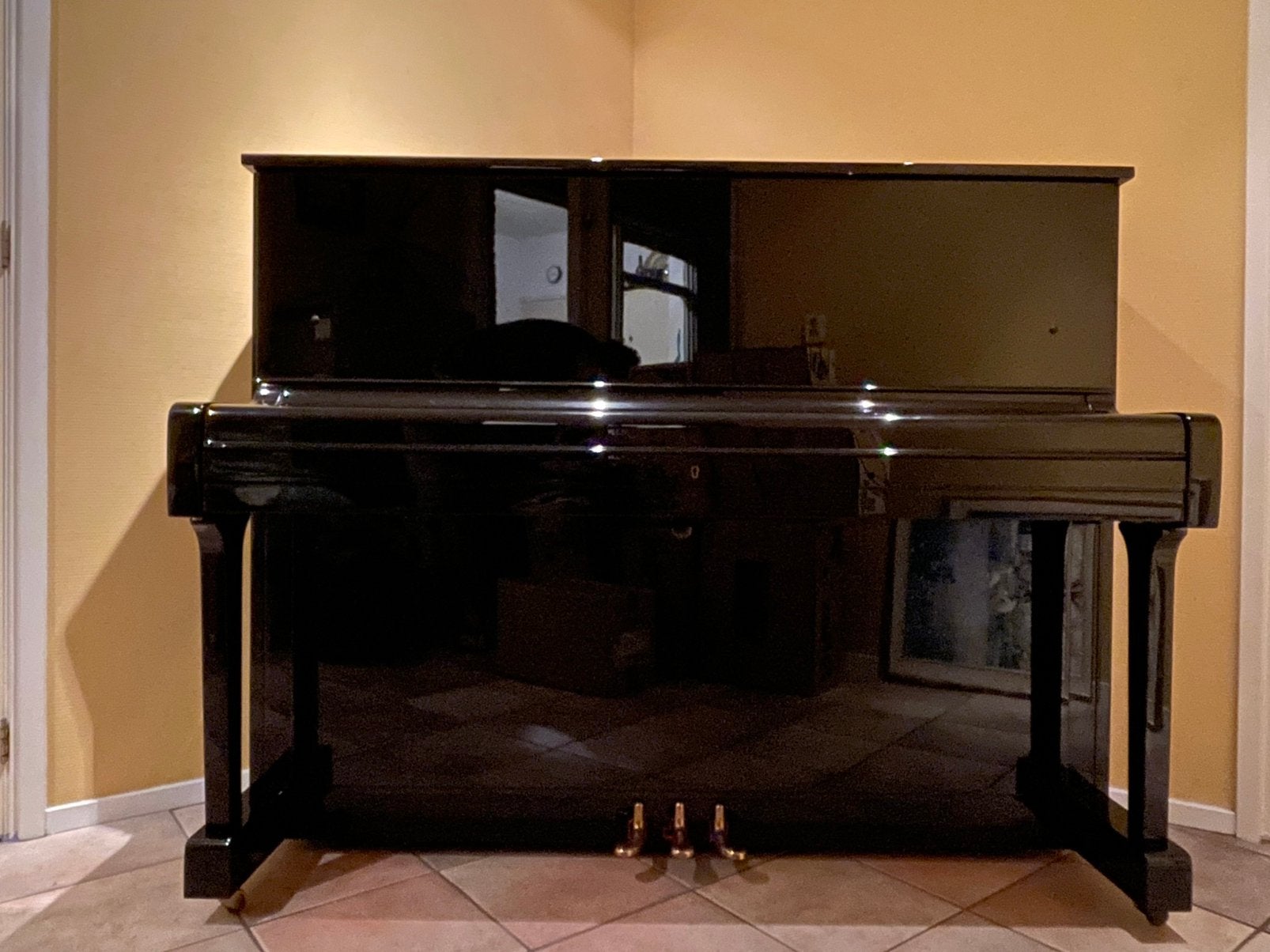 Yamaha U1 piano  hoogglans zwart – zeer goede staat, Muziek en Instrumenten, Ophalen, Gebruikt, Zwart, Overige typen