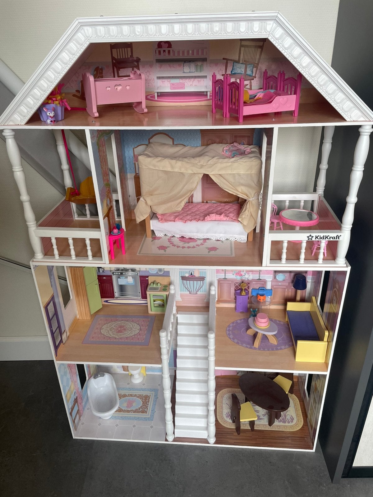 Barbie / poppenhuis — Kidkraft, Kinderen en Baby's, Speelgoed | Poppenhuizen, Ophalen, Gebruikt, Poppenhuis