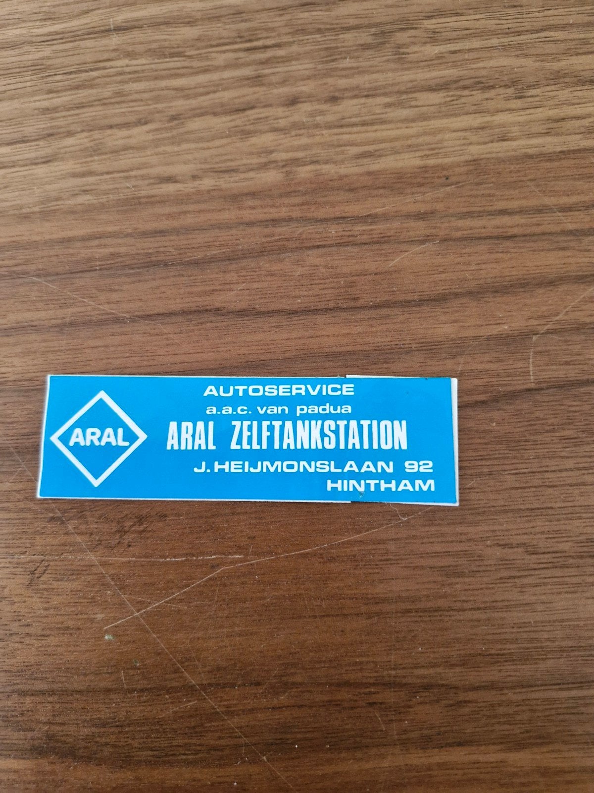 8982  Aral Zelf Tankstation Sticker - Autoservice Padua, Ophalen of Verzenden, Gebruikt, Merk