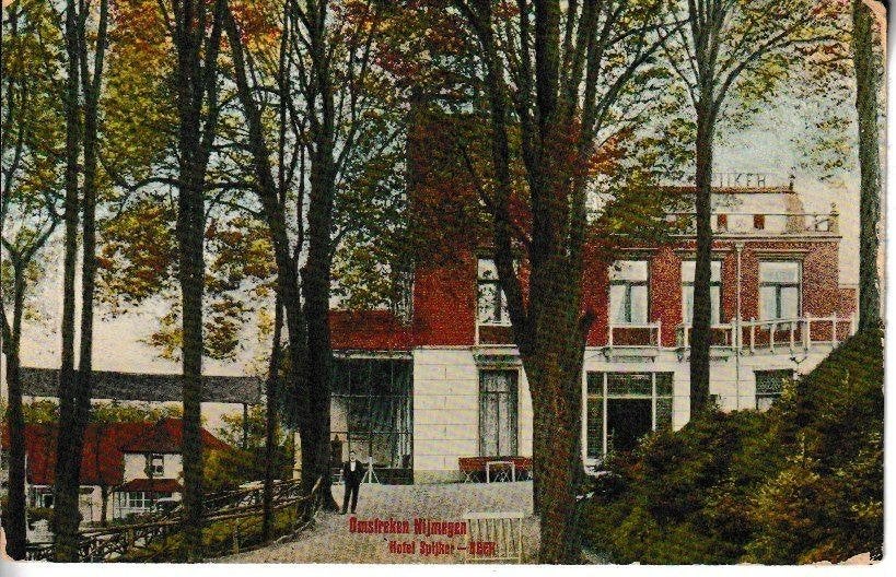 BEEK - HOTEL SPIJKER, Verzamelen, Ansichtkaarten | Nederland, Ophalen of Verzenden, Ongelopen, Gelderland
