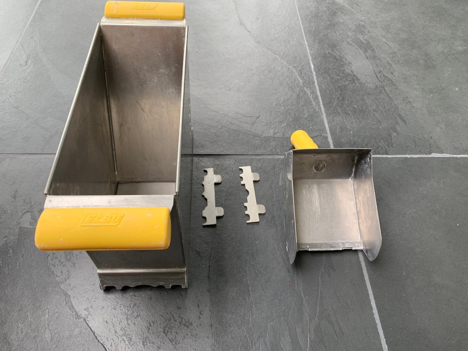 ELBO lijmverdeelbak en lijnverdeelschep 100mm, Doe-het-zelf en Verbouw, Ophalen of Verzenden