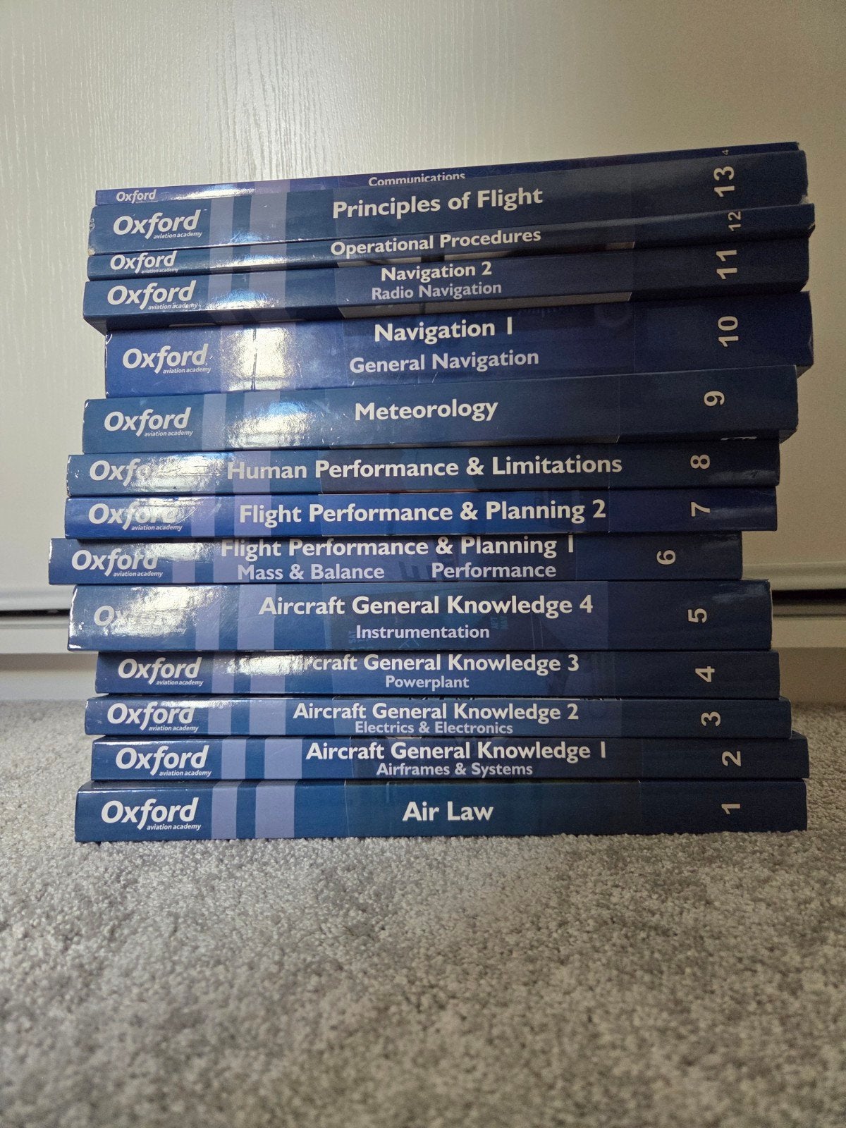 Oxford Aviation Academy ATPL boeken set (14 delen), Boeken, Ophalen, Oxford Aviation Academy, HBO, Zo goed als nieuw