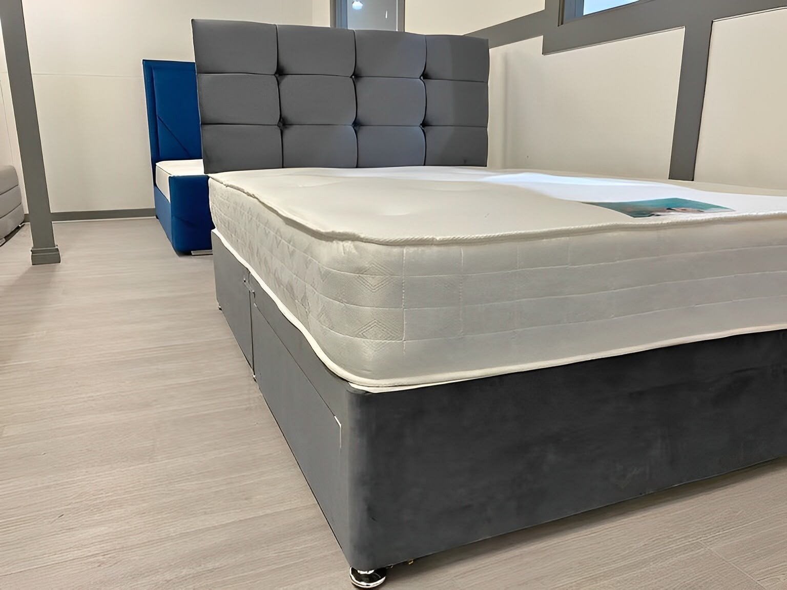 Brandnieuw bed met matras 90x200, 140x200, 160x200, 180x200, Ophalen of Verzenden, 180 cm, Nieuw, Tweepersoons