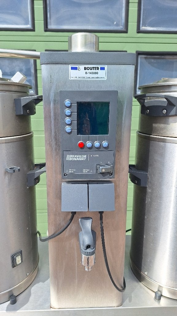 Koffiezetapparaat Bravilor Bonamat B 10HW 2 kannen 10 L, Ophalen, Gebruikt, 10 kopjes of meer, Koffiemachine