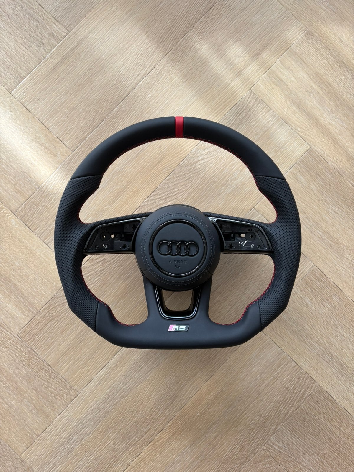Audi afgevlakt stuur RS3 RS4 RS5 A3 A4 A5 S3 S4 S5, Ophalen of Verzenden, Nieuw, Audi