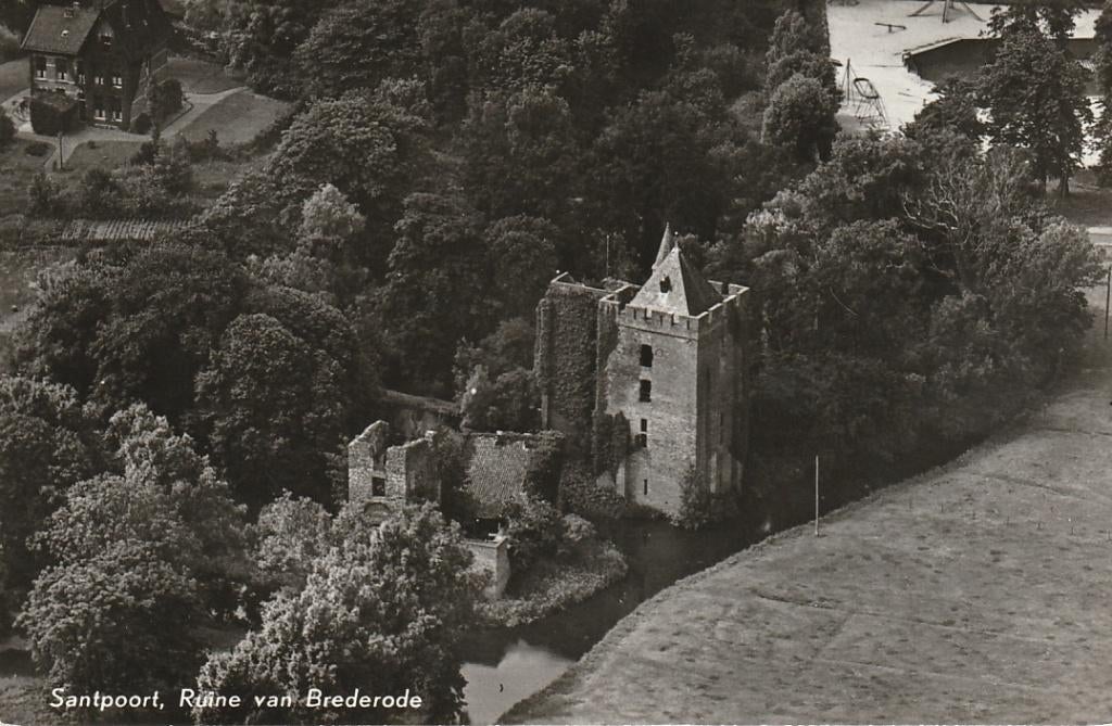 Santpoort  Ruïne van Brederode 1965, Ophalen of Verzenden, 1960 tot 1980, Gelopen, Noord-Holland