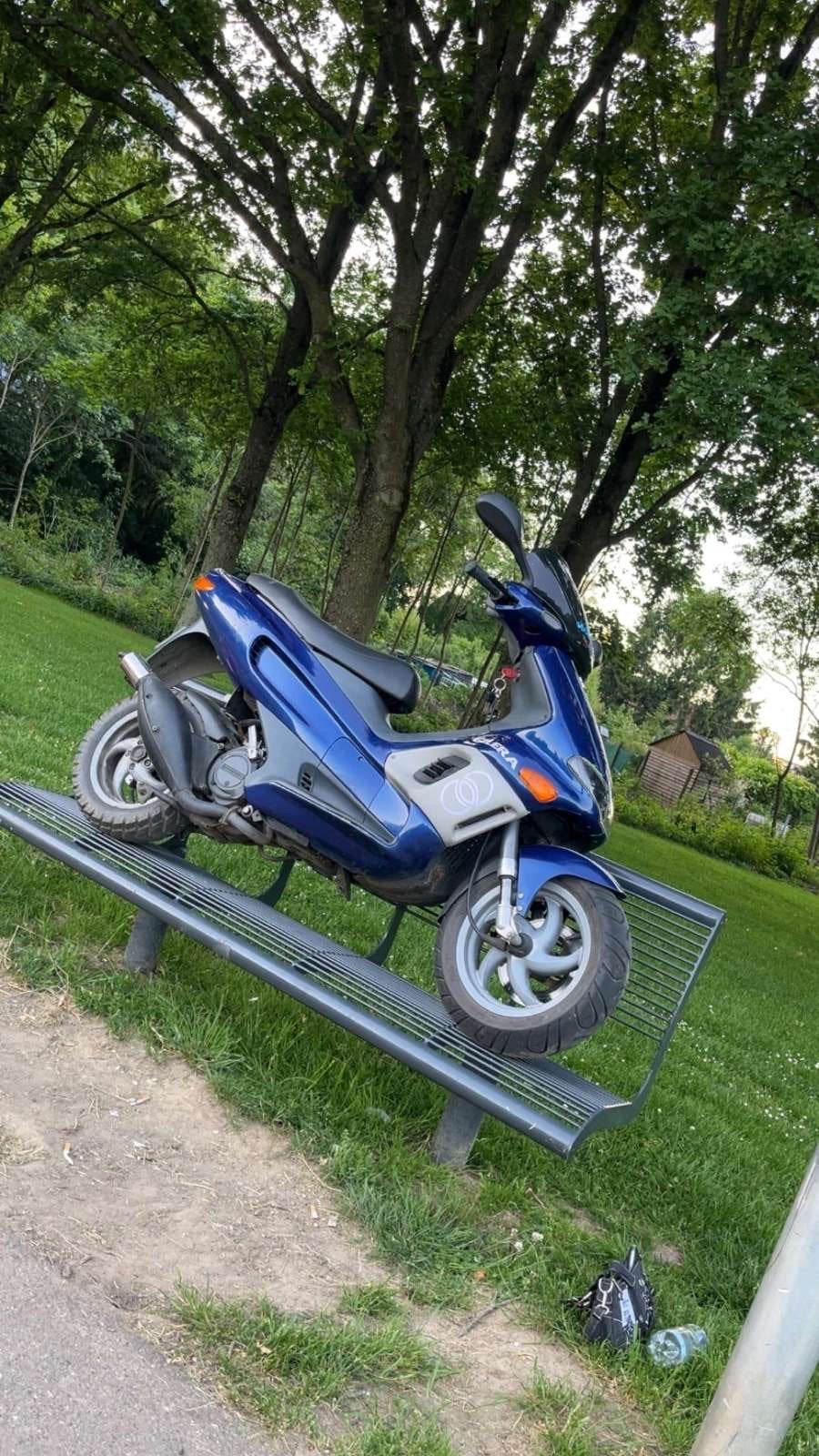 Gilera Runner dd 50 MET WERK! lees beschrijving, Fietsen en Brommers, Scooters | Piaggio, Ophalen, Gebruikt, Overige modellen