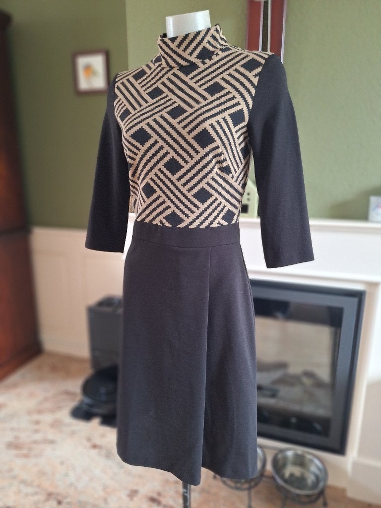 Sandro Ferrone zwart beige jurk IT 42 NL 38, Kleding | Dames, Maat 38/40 (M), Verzenden, Zwart, Sandro Ferrone