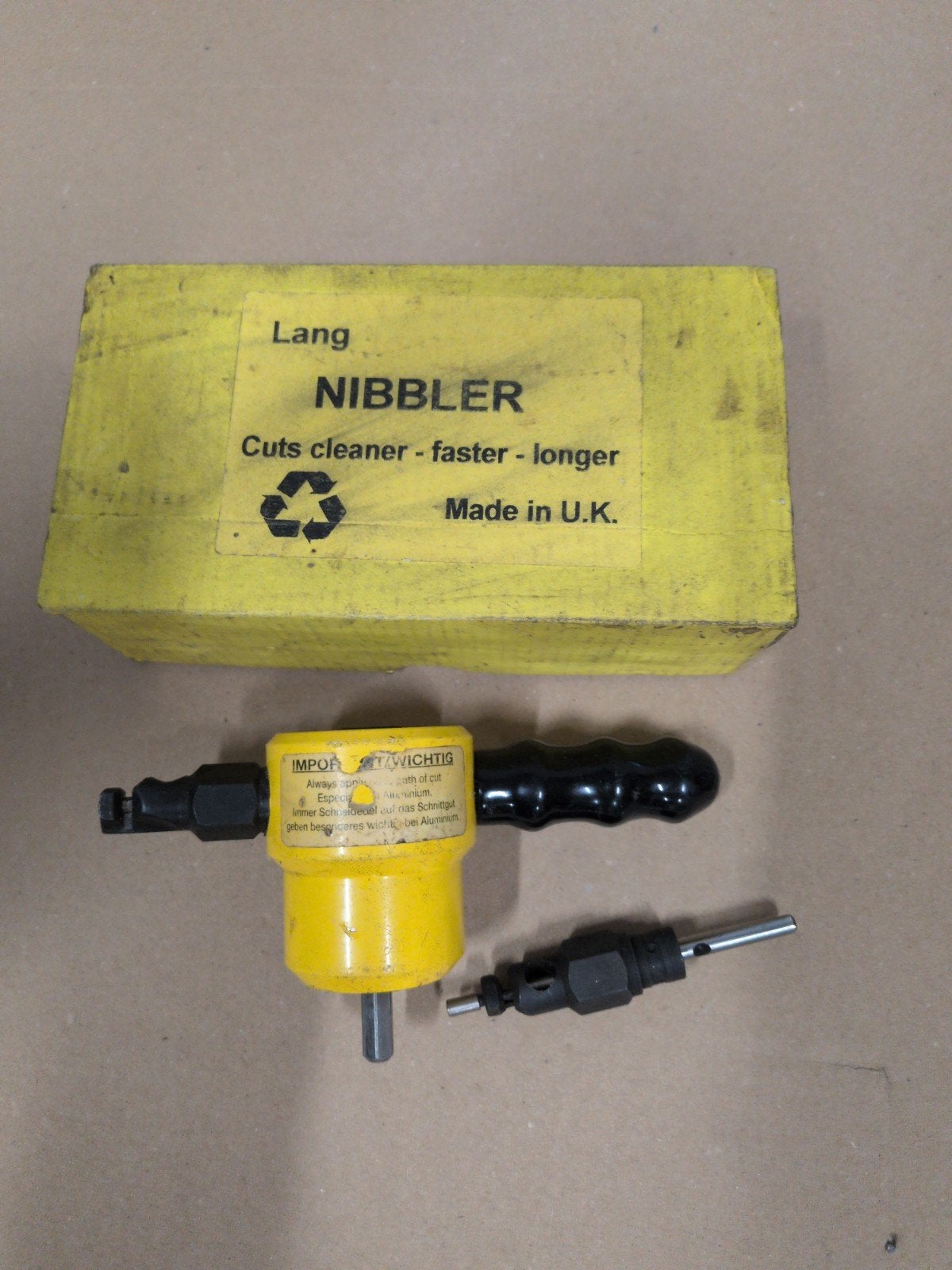 Lang Nibbler - Made in U.K. - Plaatknabbelaar, Doe-het-zelf en Verbouw, Ophalen of Verzenden, Gebruikt, Snijgereedschap, Overige merken