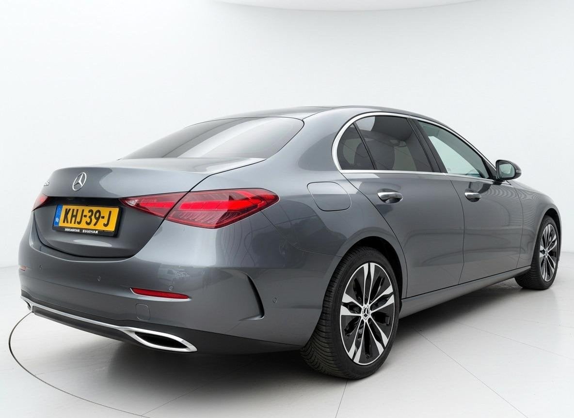 Mercedes C-klasse 300 e Carplay Cruise Led Leer Camera 2022, Auto's, Automaat, Achterwielaandrijving, 4 cilinders, Met garantie (alle)
