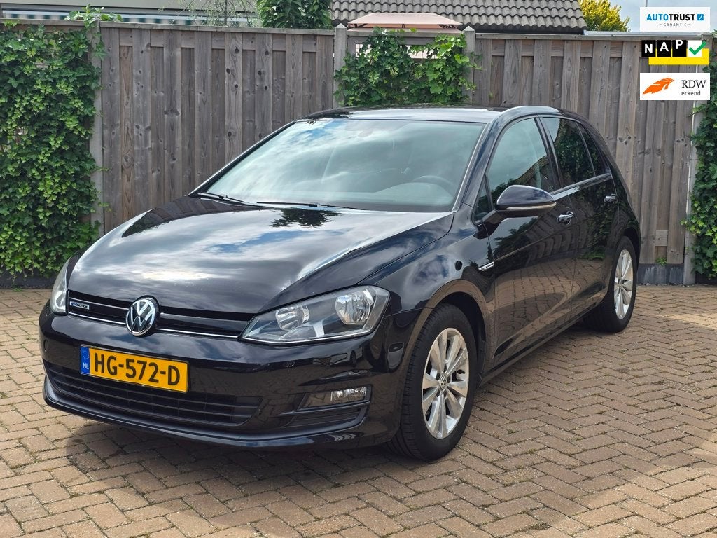 Volkswagen Golf 1.0 TSI Business Edition Connected LMV,PDC,N, Auto's, Voorwielaandrijving, Stof, Gebruikt, Origineel Nederlands