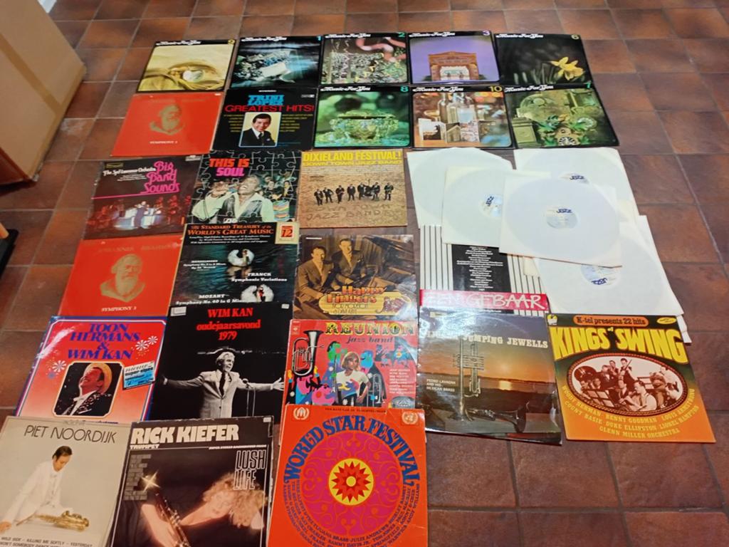 Tekoop bak met lps platen pop classic hits  nog wat, Ophalen, 1970 - 1979, Gebruikt, 12 inch