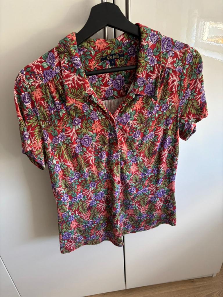 King Louie blouse., Kleding | Dames, Ophalen of Verzenden, Zo goed als nieuw, Maat 38/40 (M), Korte mouw